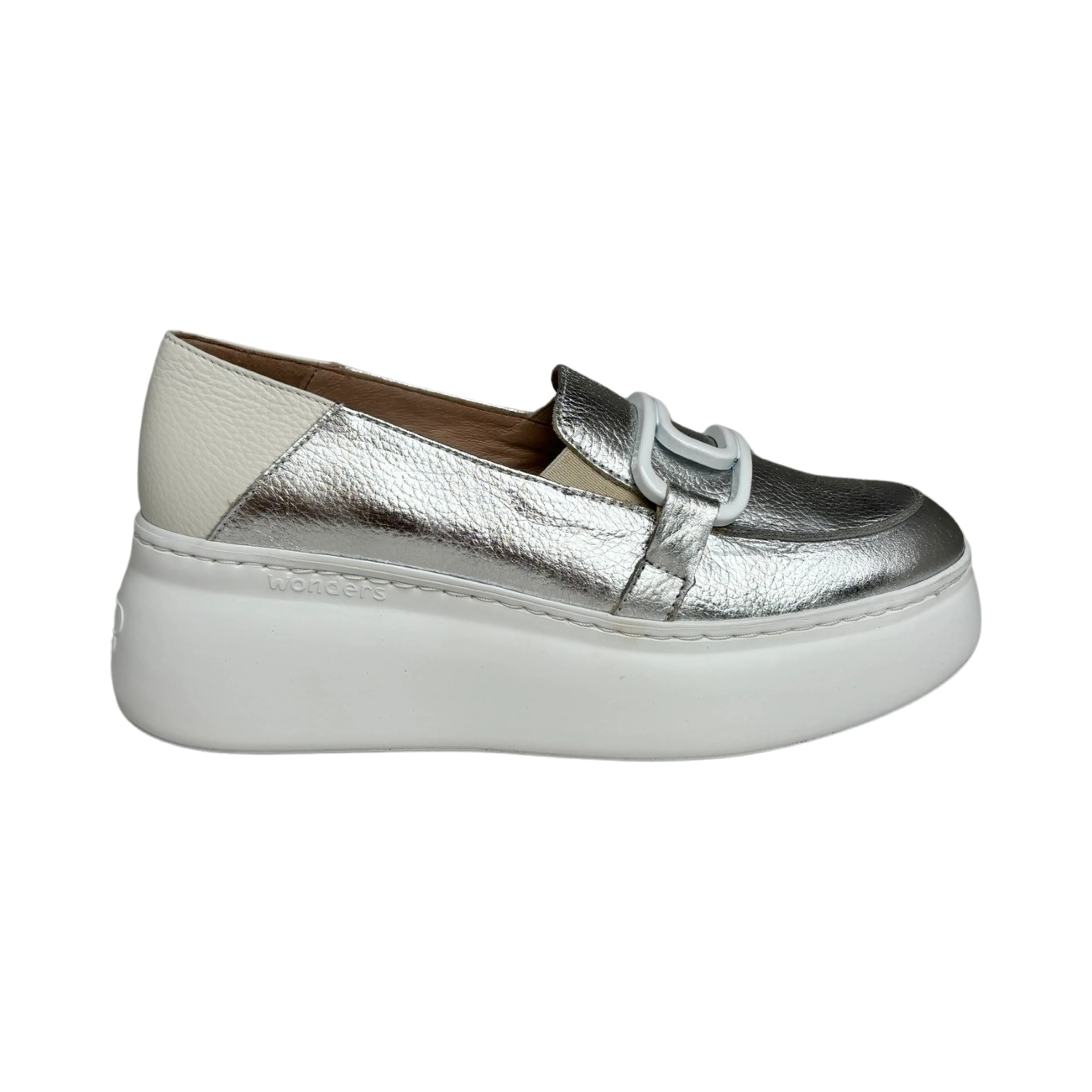 A2641 Silver Flatform Loafer