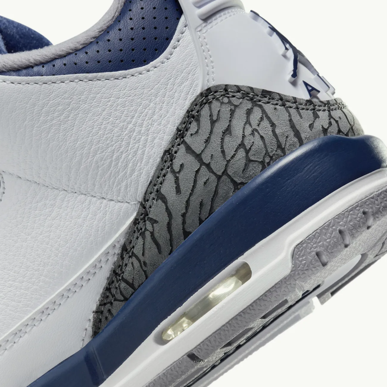 Air Jordan 3 Retro Grade School - 'Midnight Navy'