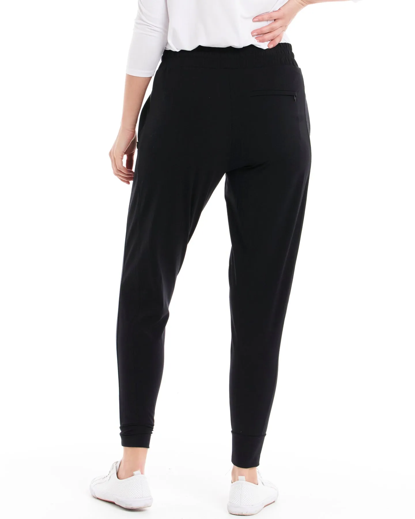 Betty Basics Cara Travel Jogger Black