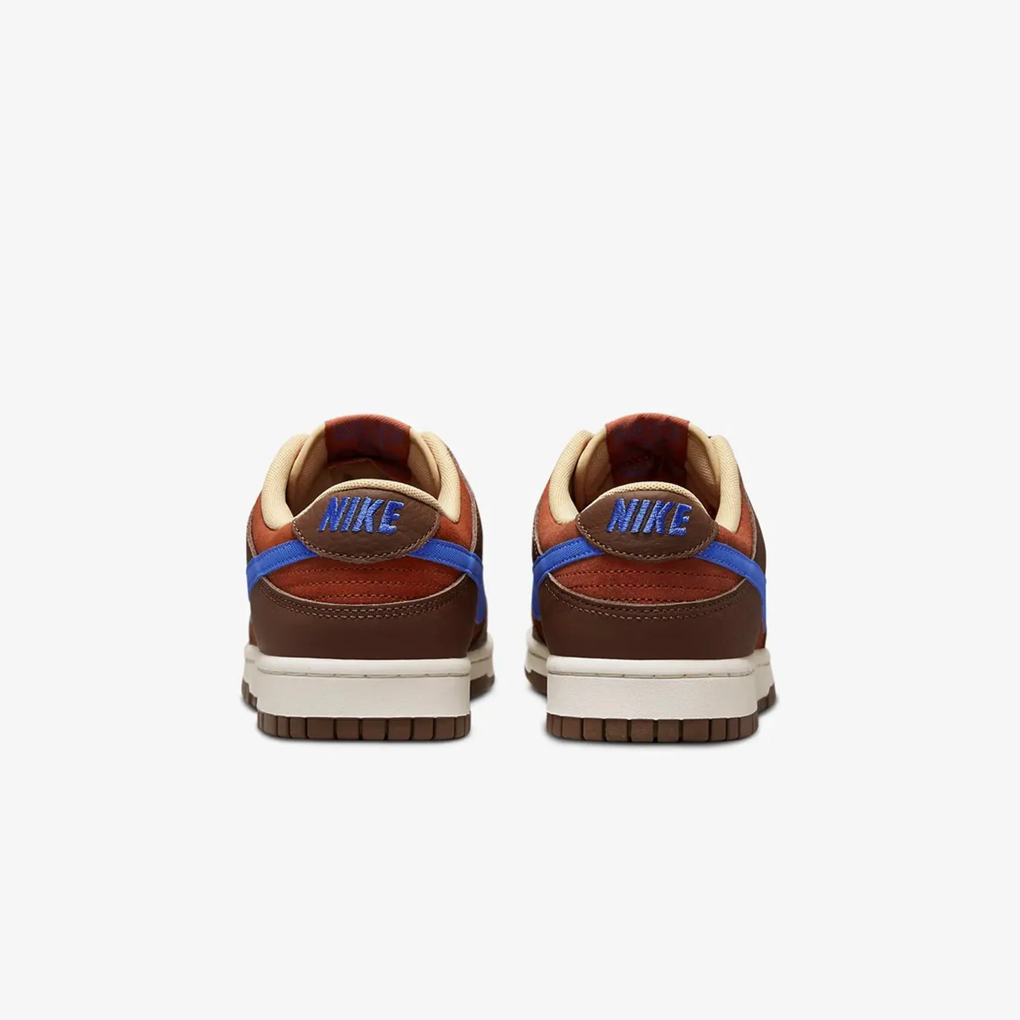 DUNK LOW RETRO PREMIUM 'CACAO WOW/COMET BLUE-MARS STONE-PHANTOM'