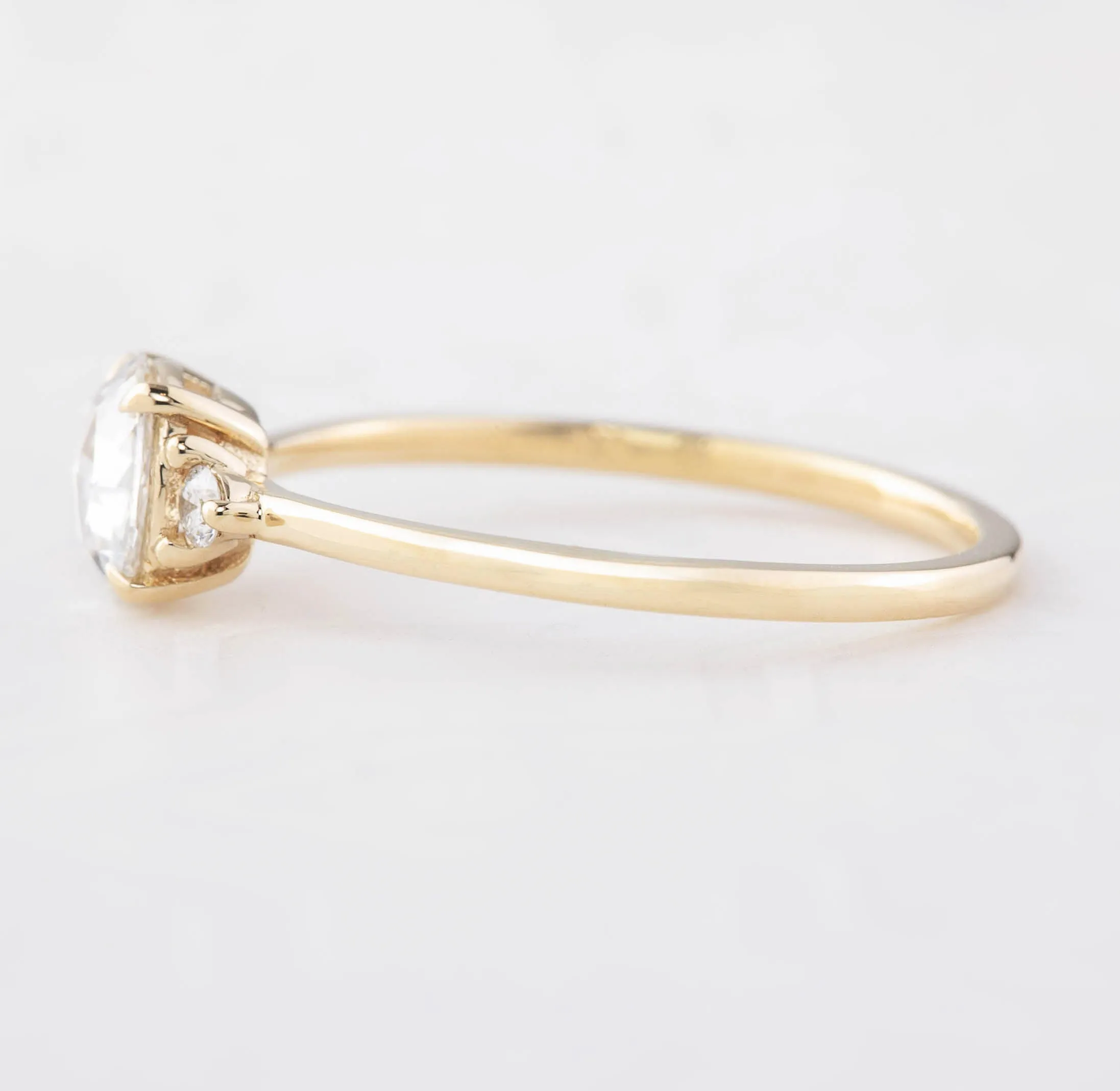 Emilie Setting accented with brilliant-cut diamond, Round Rose Cut