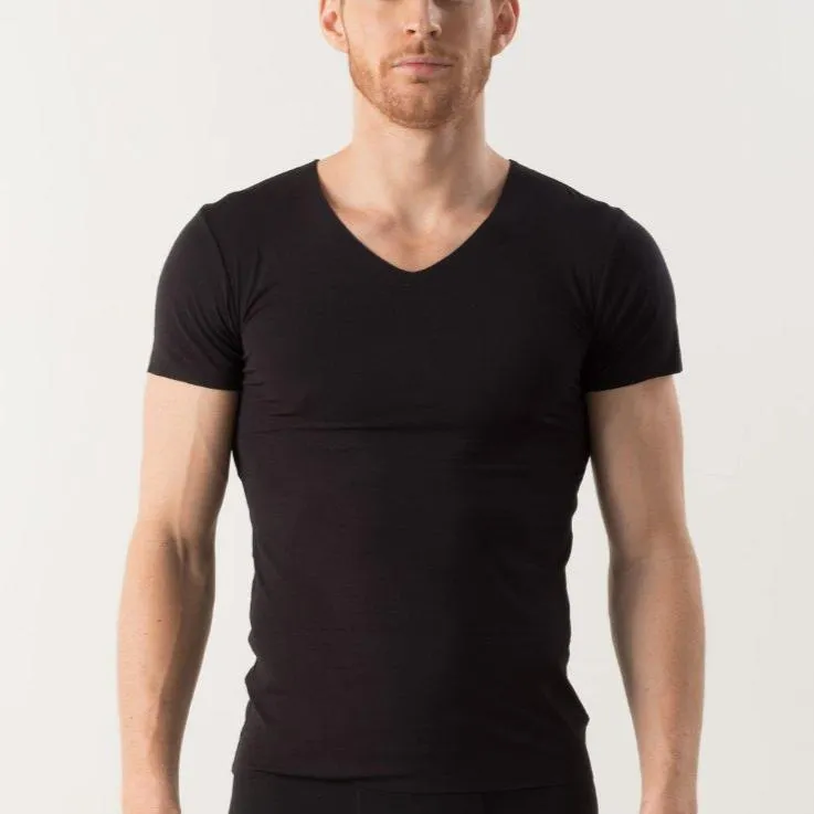 Freeform Seamless TENCEL™ Modal V Neck Tee