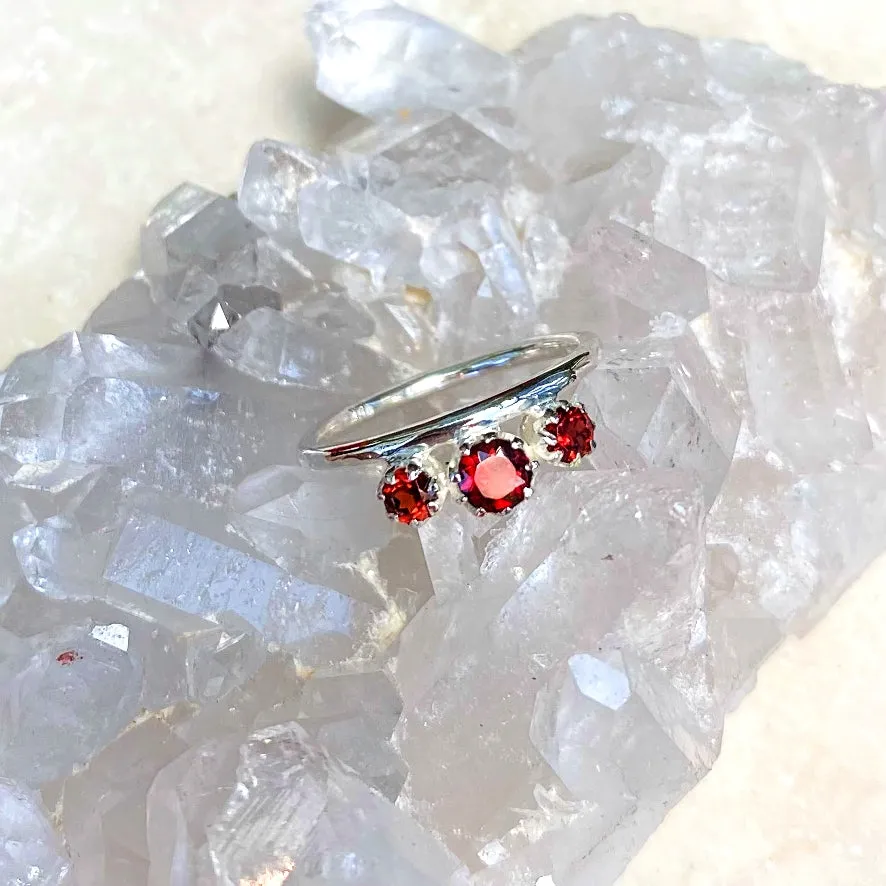 Garnet Three Gem Ring - Trinity