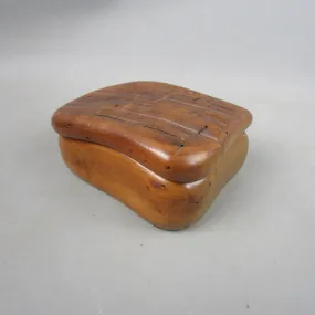 Hand Carved Ancient New Zealand Kauri Tree Carved Wooden Trinket Box Vintage c1970