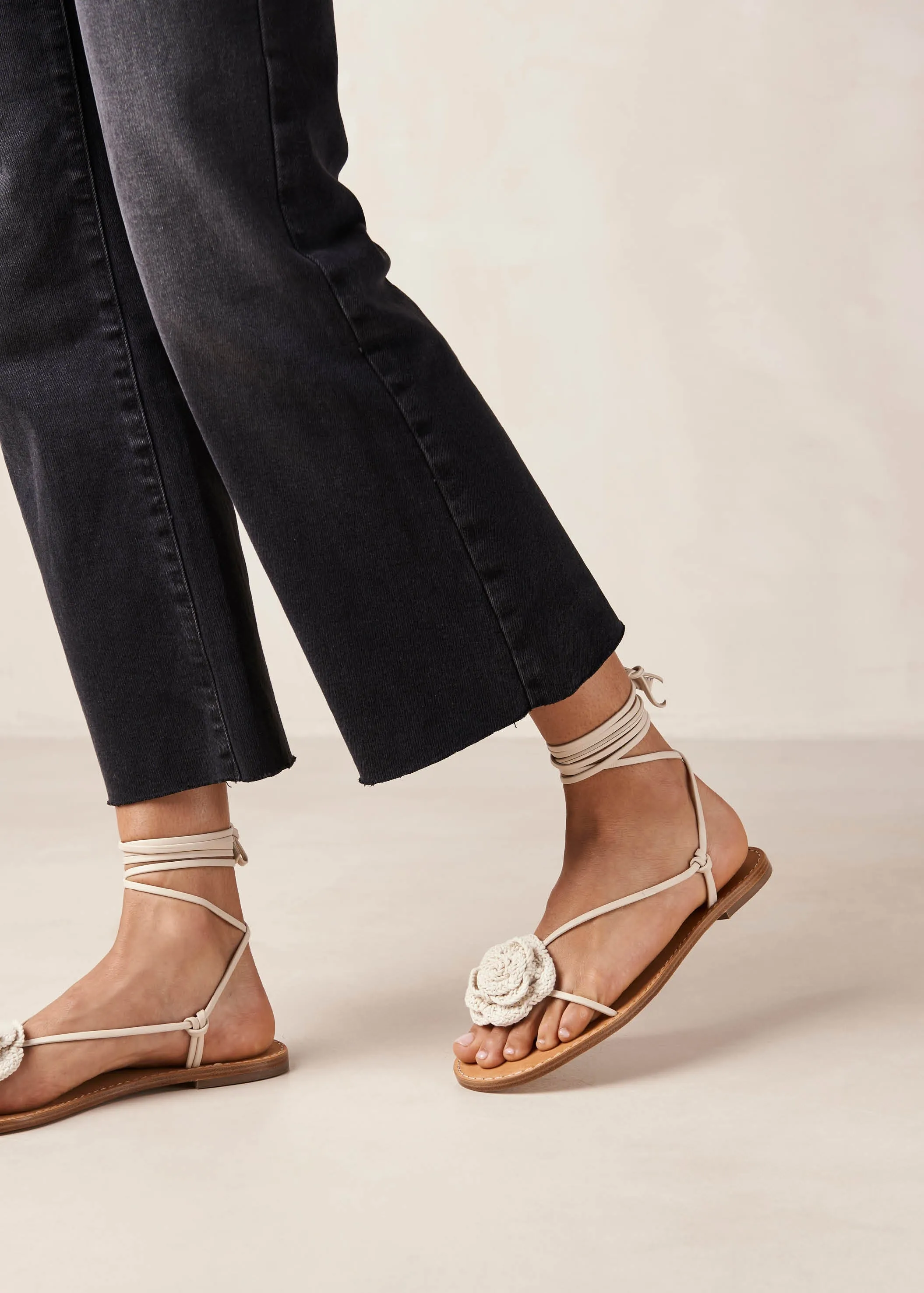 Jakara Cream Leather Sandals