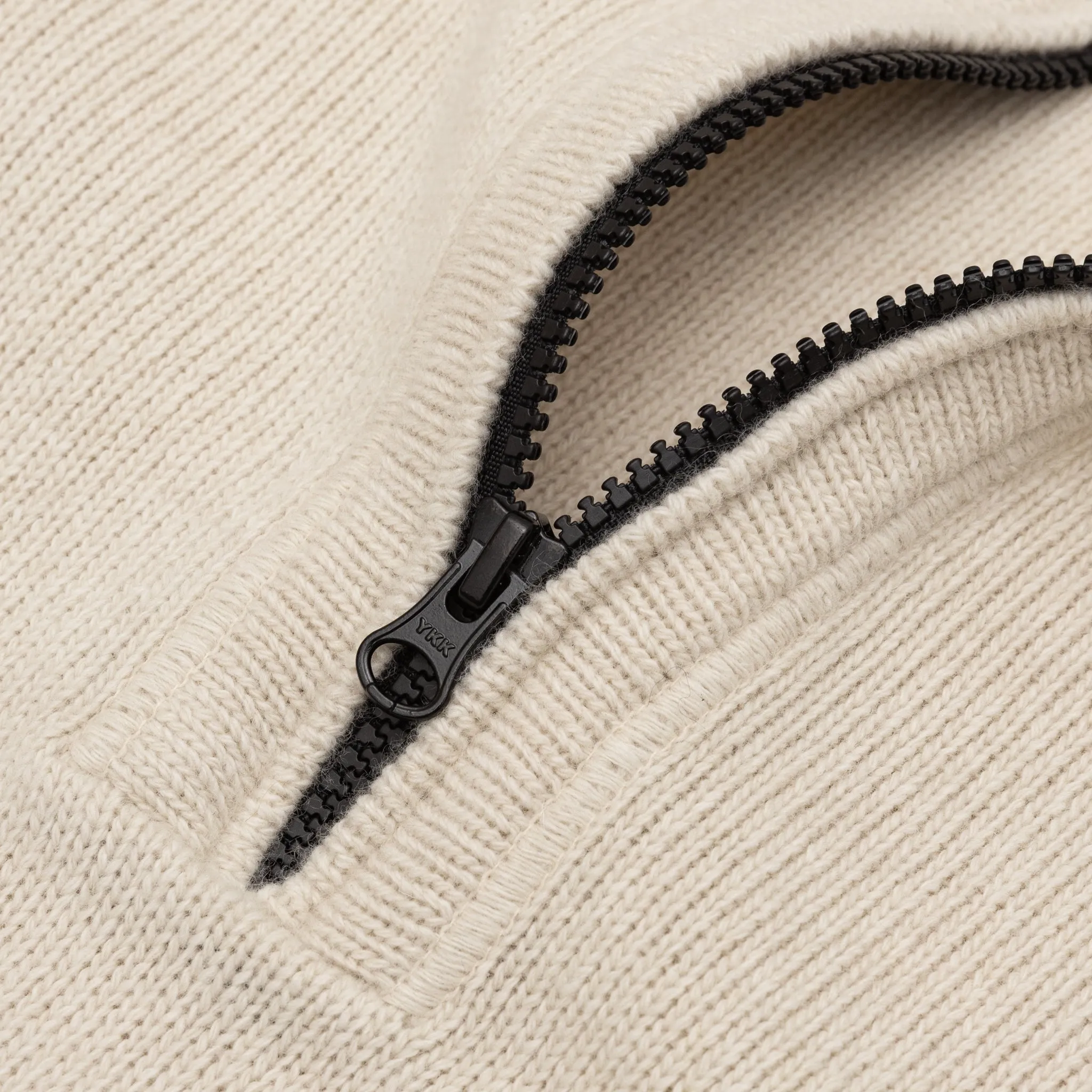 LAMBSWOOL QUARTER ZIP SWEATER