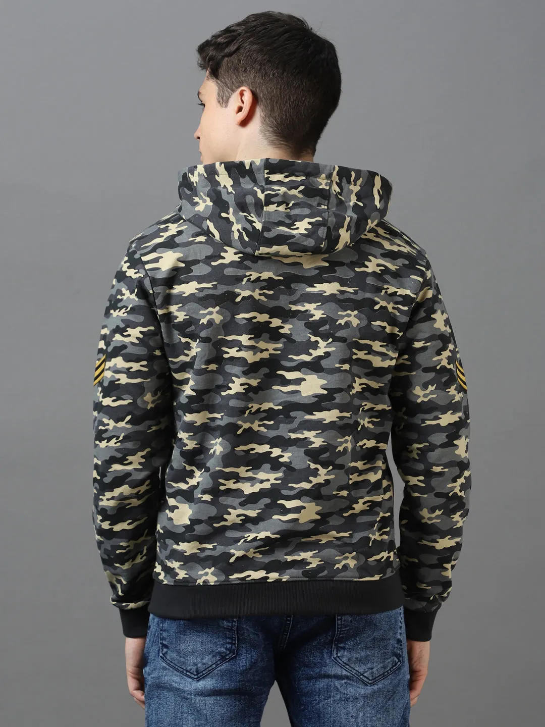 Men's Grey Cotton Camouflage Printed Hooded Neck Sweatshirt