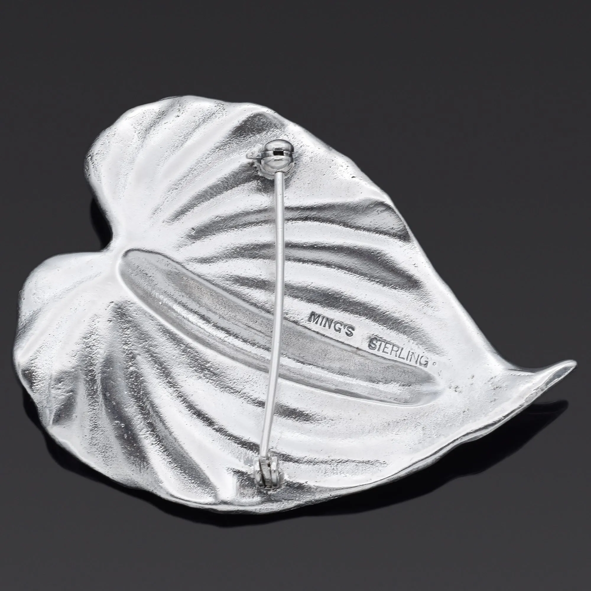 Ming's Vintage Sterling Silver Leaf Brooch Pin