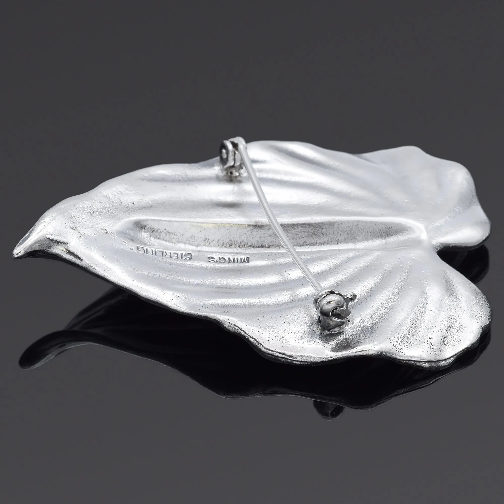 Ming's Vintage Sterling Silver Leaf Brooch Pin