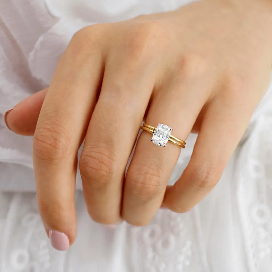 - Petite Plain Wedding Ring 18k Rose Gold