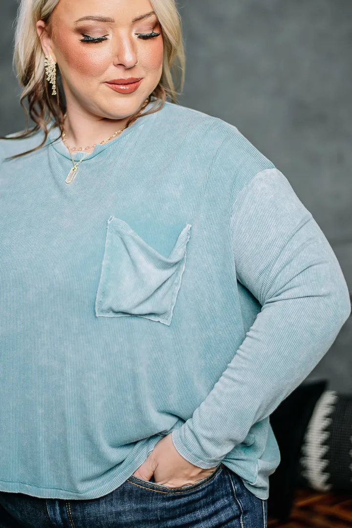 Take It Easy Lightweight Pocket Top | Aqua