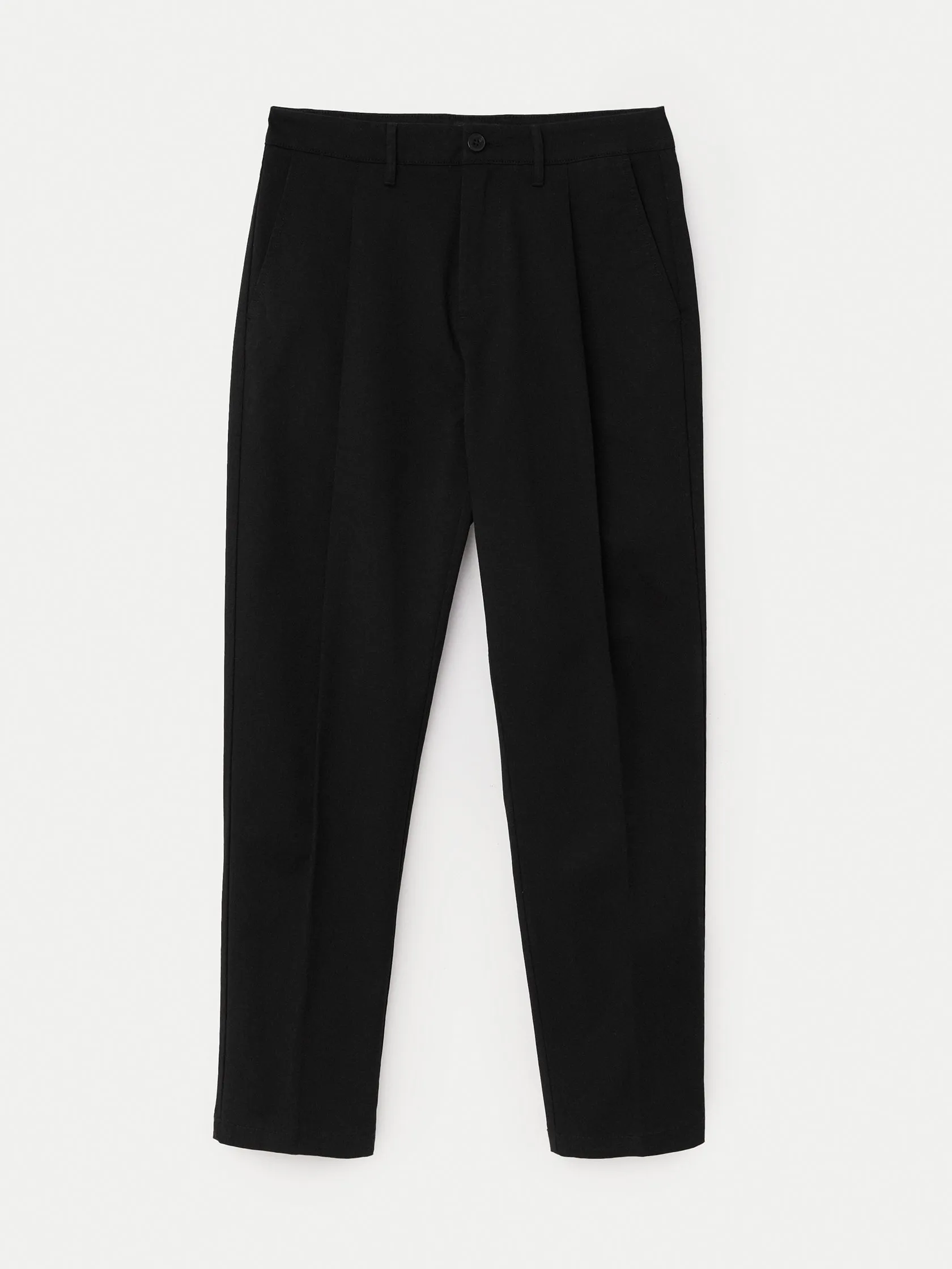 The Jamie Relaxed Tapered Pant in Black