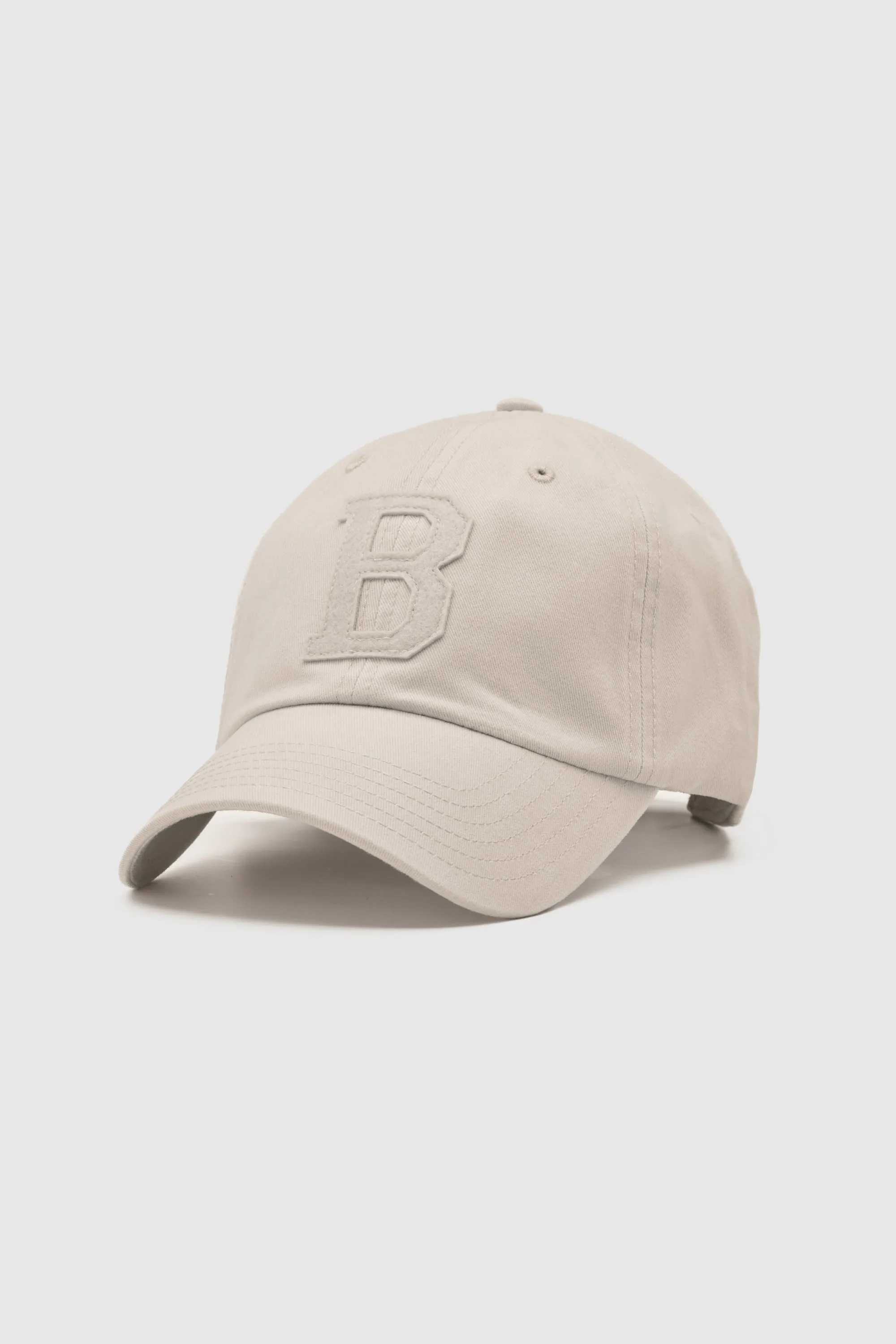 Tonal Letter Cap Beige