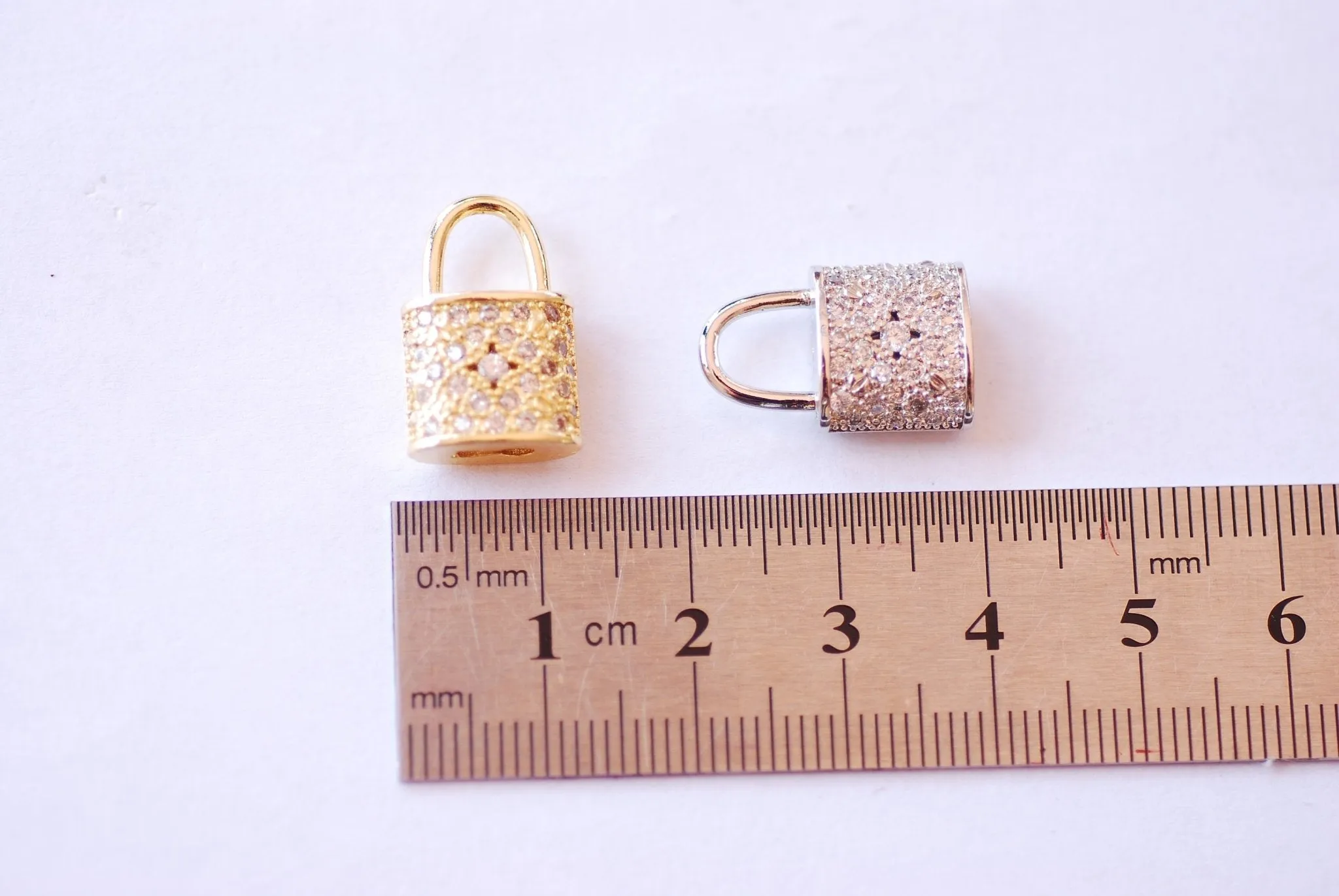 Wholesale Small Padlock CZ Cubic Zirconia Charm - 16k gold plated over Brass Tiny Gold Lock Micro Pave Charm Pendant Brass Charms B206